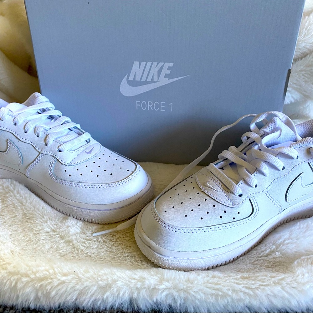 Nike Air Force 1